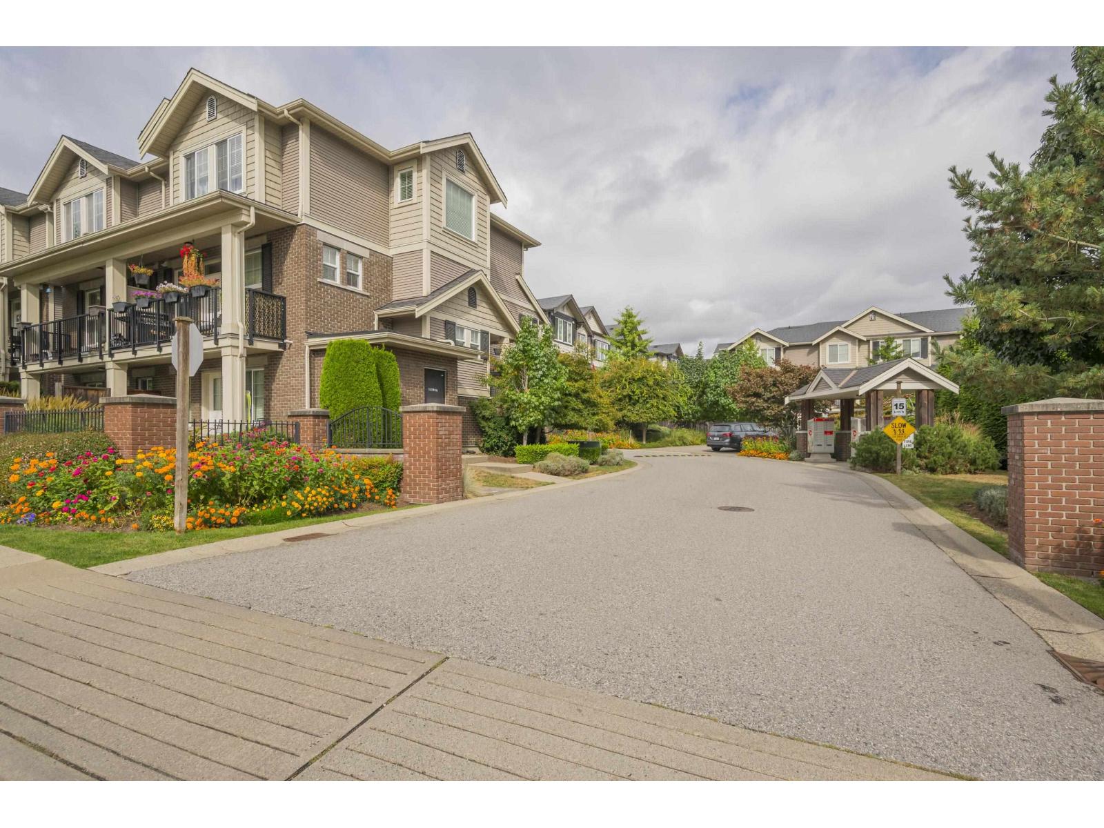 61 20831 70 Avenue, Langley, British Columbia  V2Y 0H1 - Photo 3 - R3052989