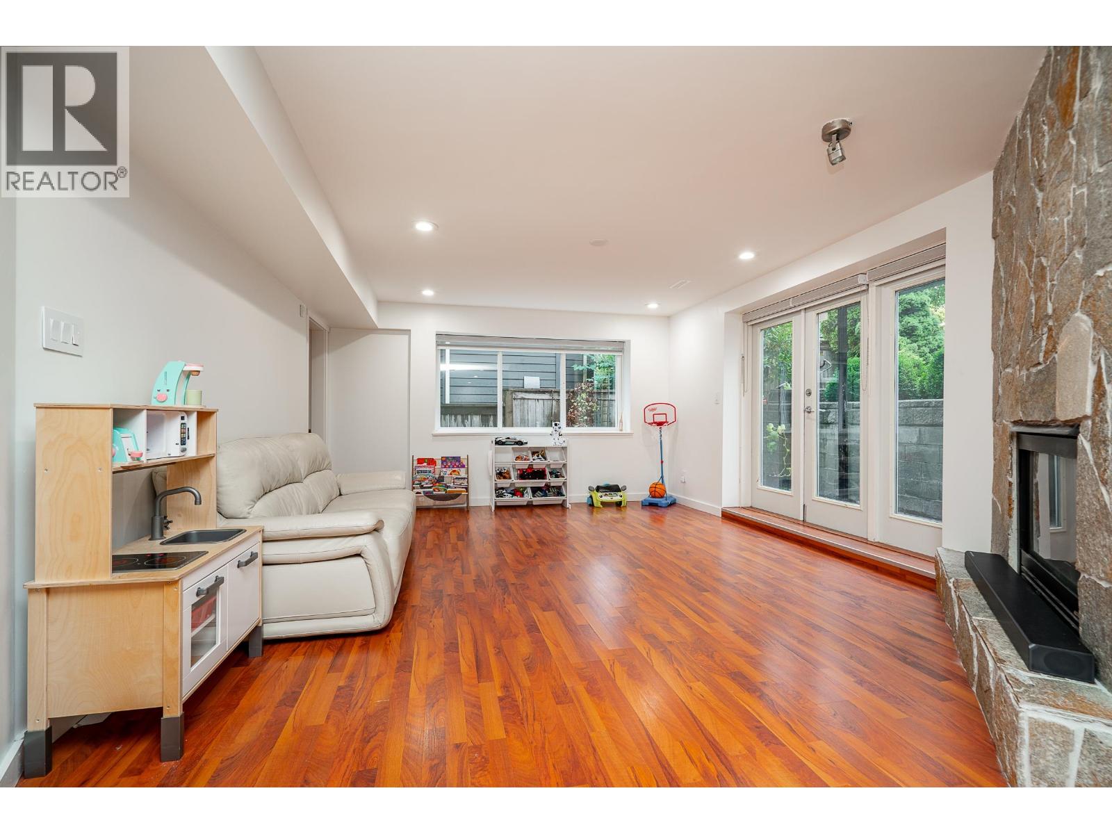 55 Ashwood Drive, Port Moody, British Columbia  V3H 5H2 - Photo 28 - R3054756