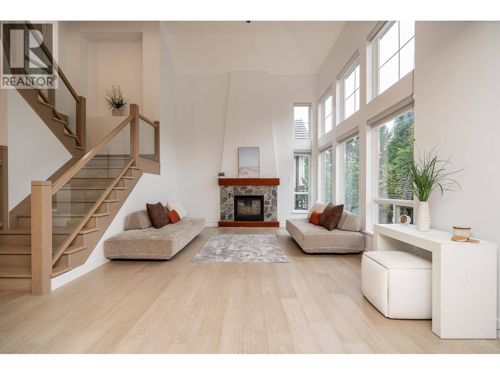 55 Ashwood Drive, Port Moody, British Columbia  V3H 5H2 - Photo 3 - R3054756