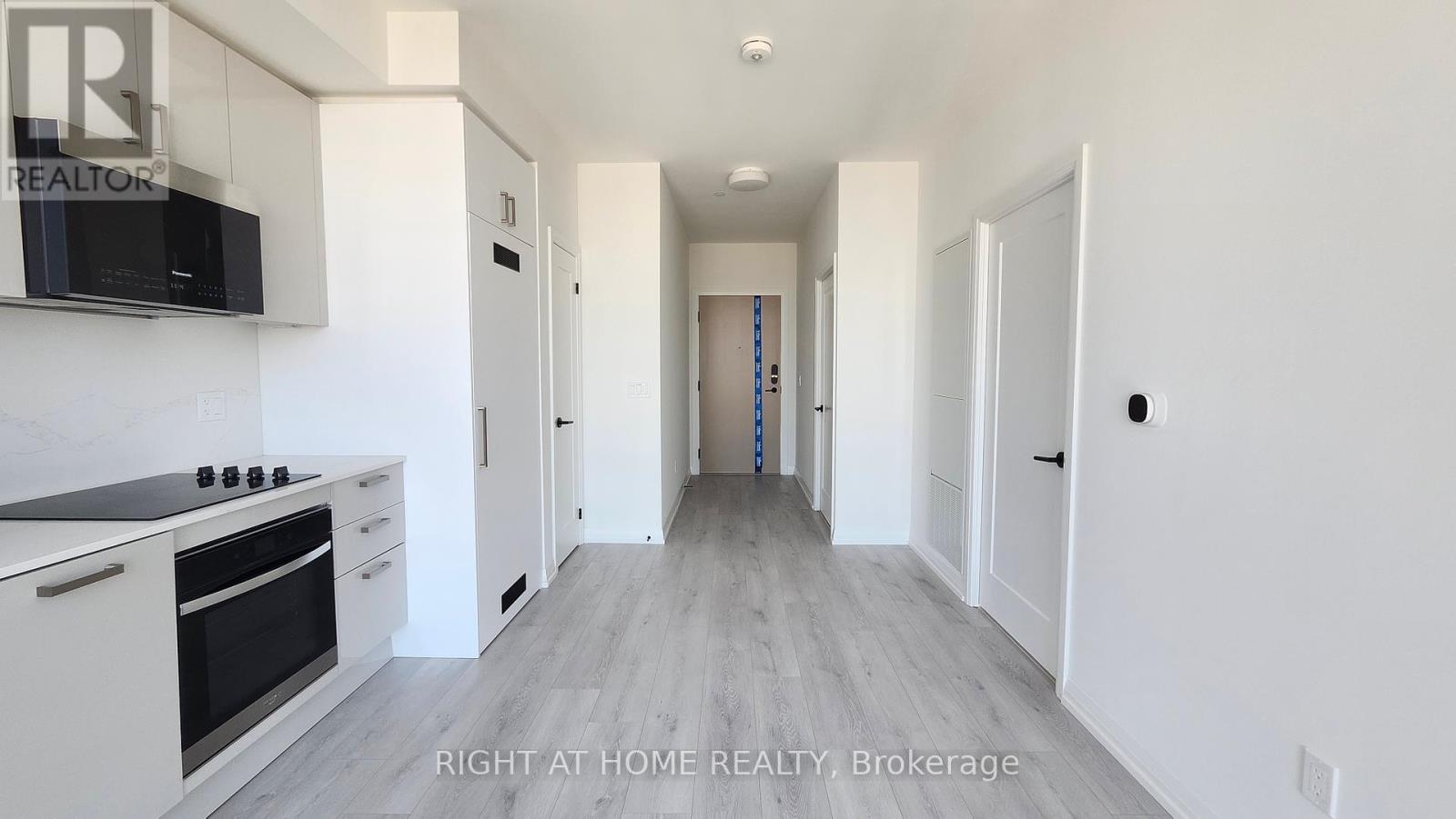 Ph12 - 280 Dundas Street W, Toronto, Ontario  M5T 0E3 - Photo 13 - C12445261