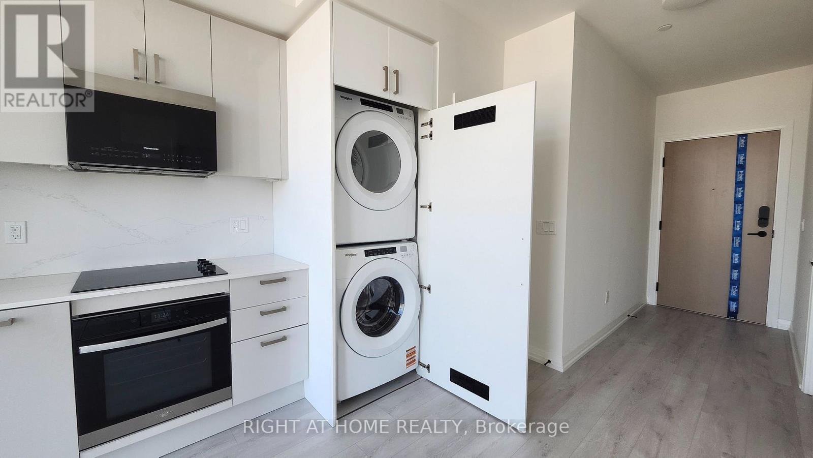 Ph12 - 280 Dundas Street W, Toronto, Ontario  M5T 0E3 - Photo 14 - C12445261