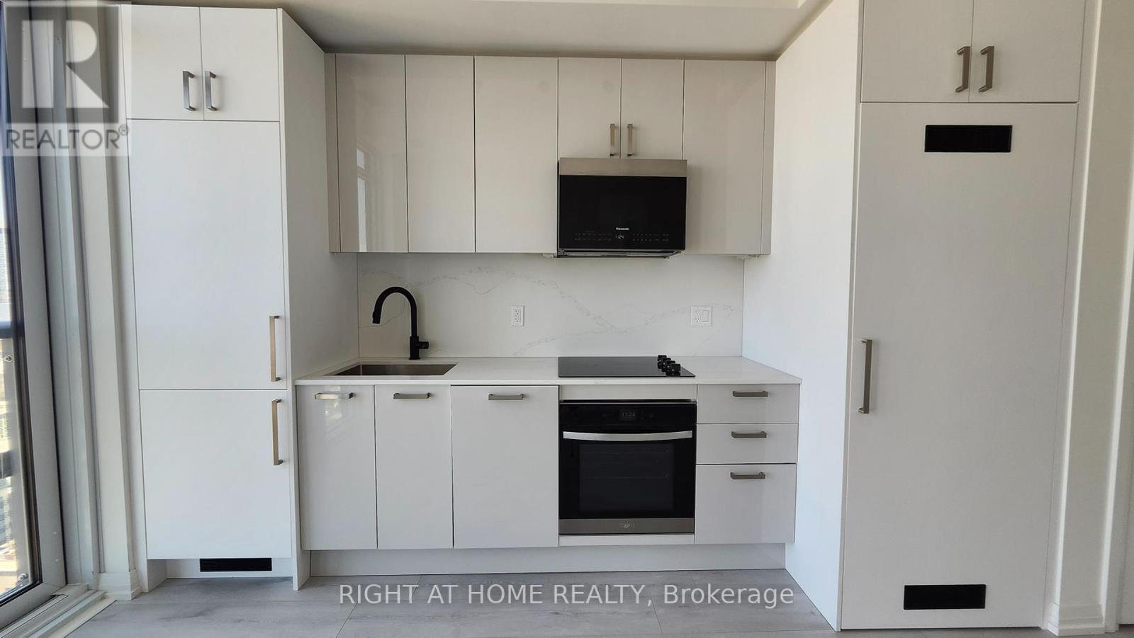 Ph12 - 280 Dundas Street W, Toronto, Ontario  M5T 0E3 - Photo 15 - C12445261