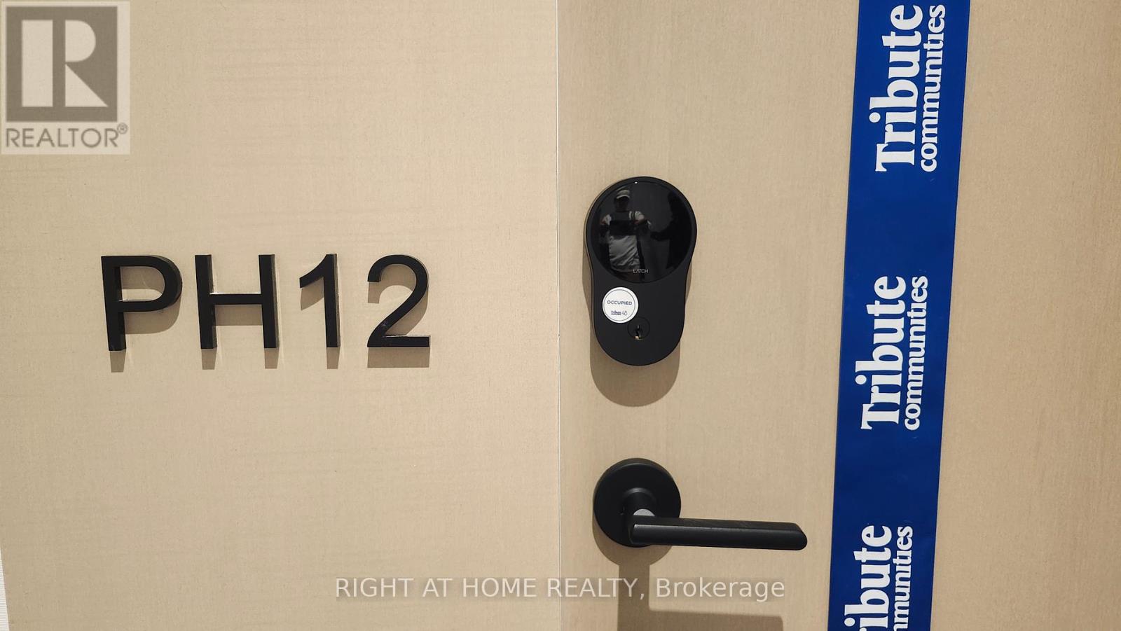 Ph12 - 280 Dundas Street W, Toronto, Ontario  M5T 0E3 - Photo 6 - C12445261