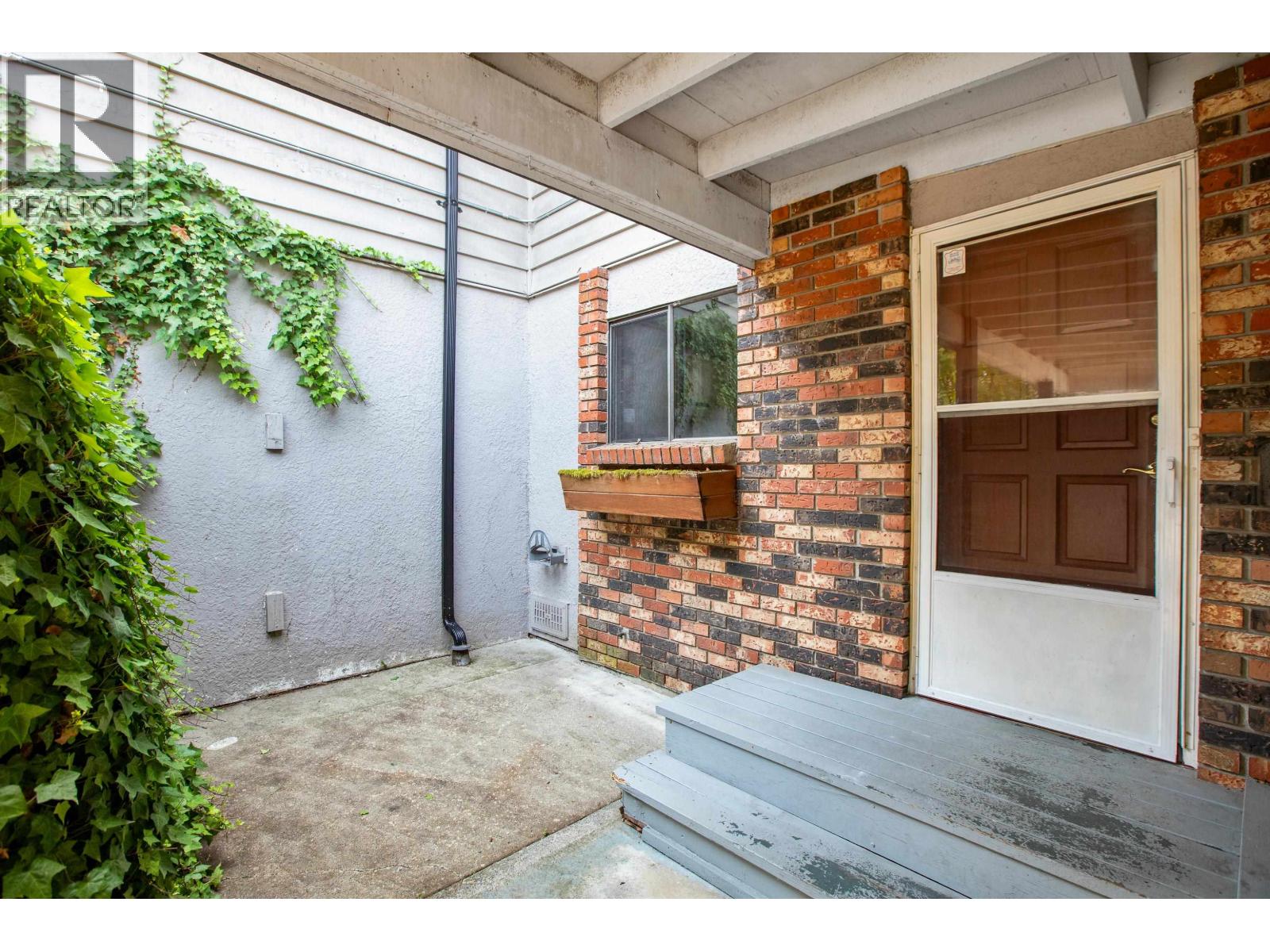 22 12122 Schmidt Crescent, Maple Ridge, British Columbia  V2X 8A2 - Photo 3 - R3051294