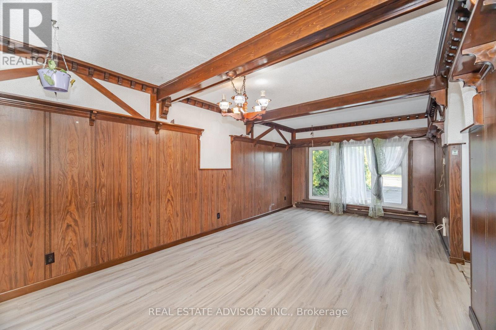 1035 Gorham Street, Newmarket, Ontario  L3Y 5G9 - Photo 16 - N12444128