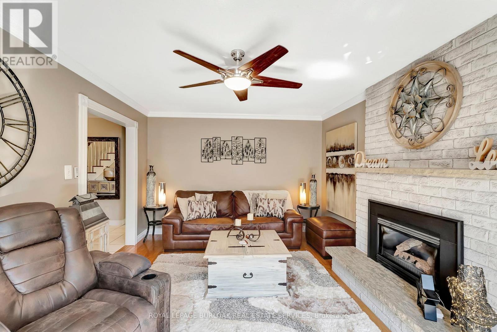 2325 Duncaster Drive, Burlington, Ontario  L7P 4C3 - Photo 4 - W12260731