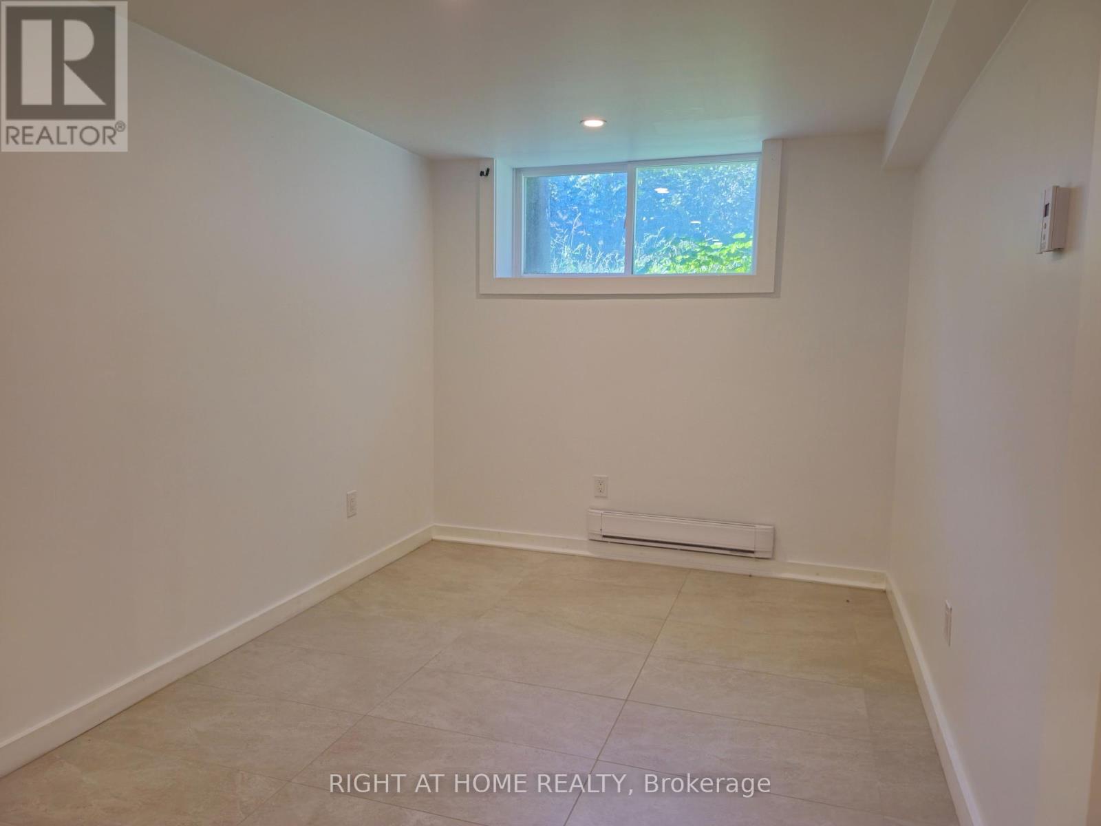 Basement - 198 Coxwell Avenue, Toronto, Ontario  M4L 3B2 - Photo 7 - E12445264