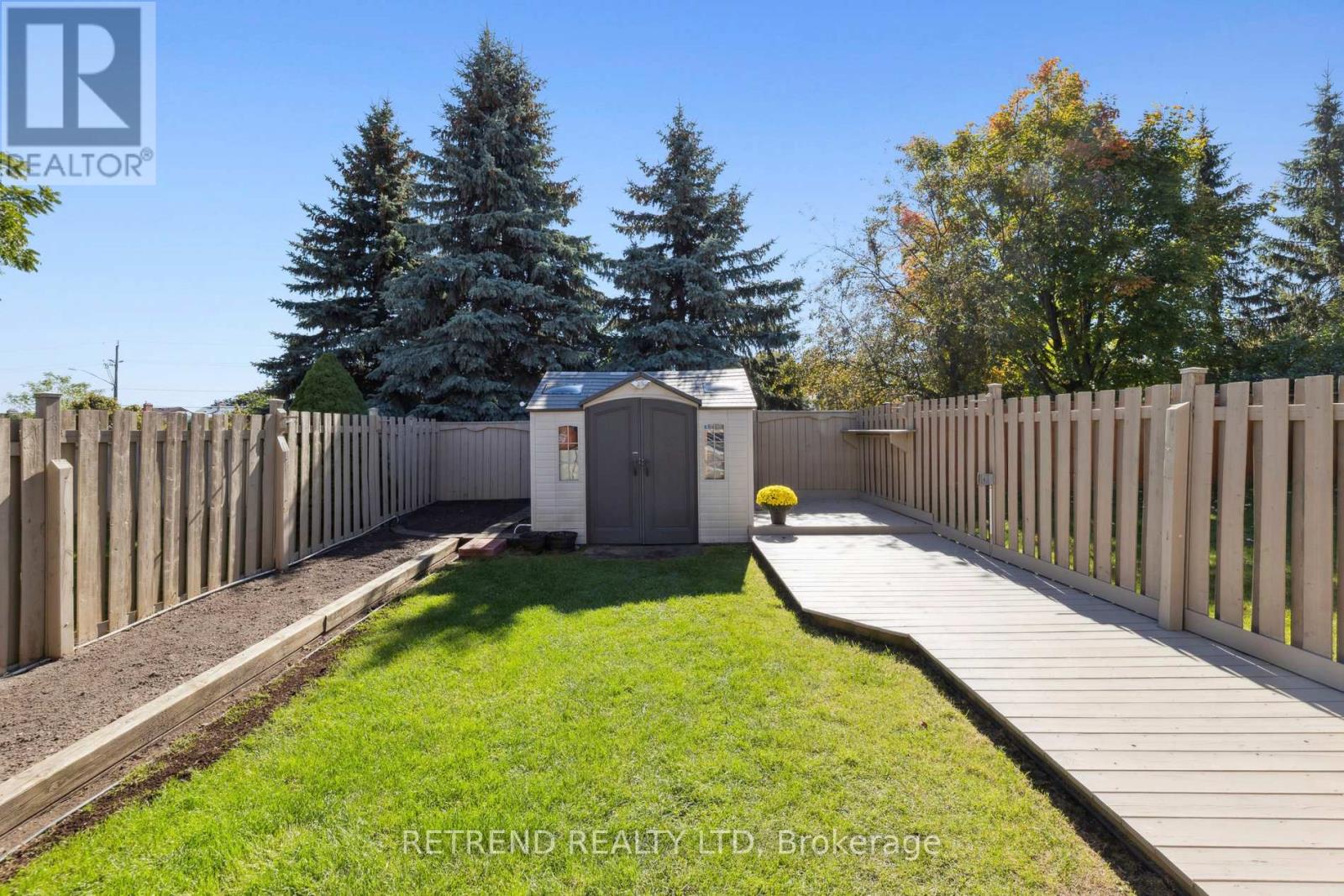 721 Swan Place, Pickering (Amberlea), Ontario  L1X 2V7 - Photo 35 - E12445272