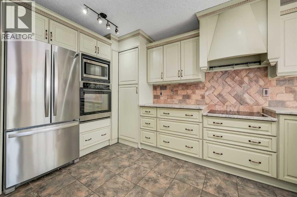 292, 20 Coachway Road Sw, Calgary, Alberta  T3H 1E6 - Photo 14 - A2254334