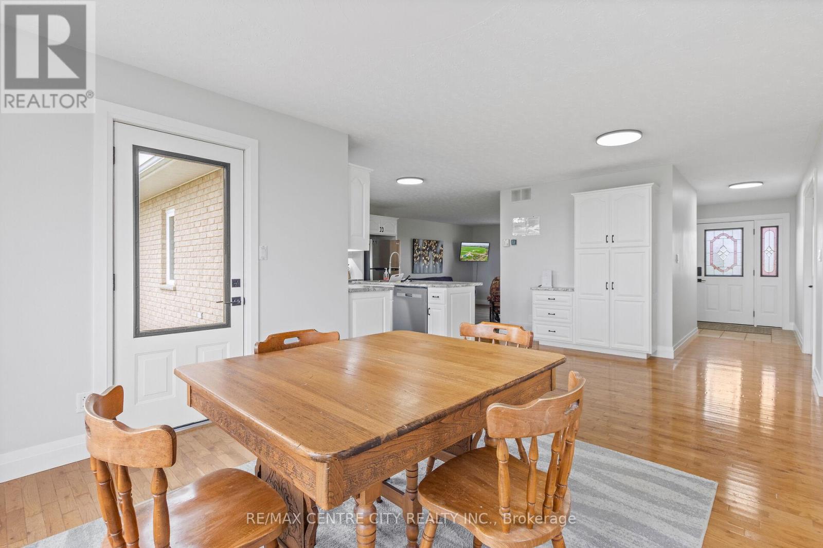 1041 Bruce Road 23, Kincardine, Ontario  N0G 2T0 - Photo 15 - X12445293