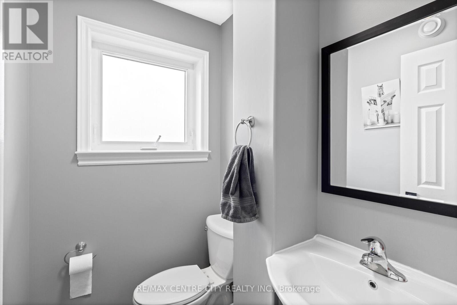 1041 Bruce Road 23, Kincardine, Ontario  N0G 2T0 - Photo 20 - X12445293