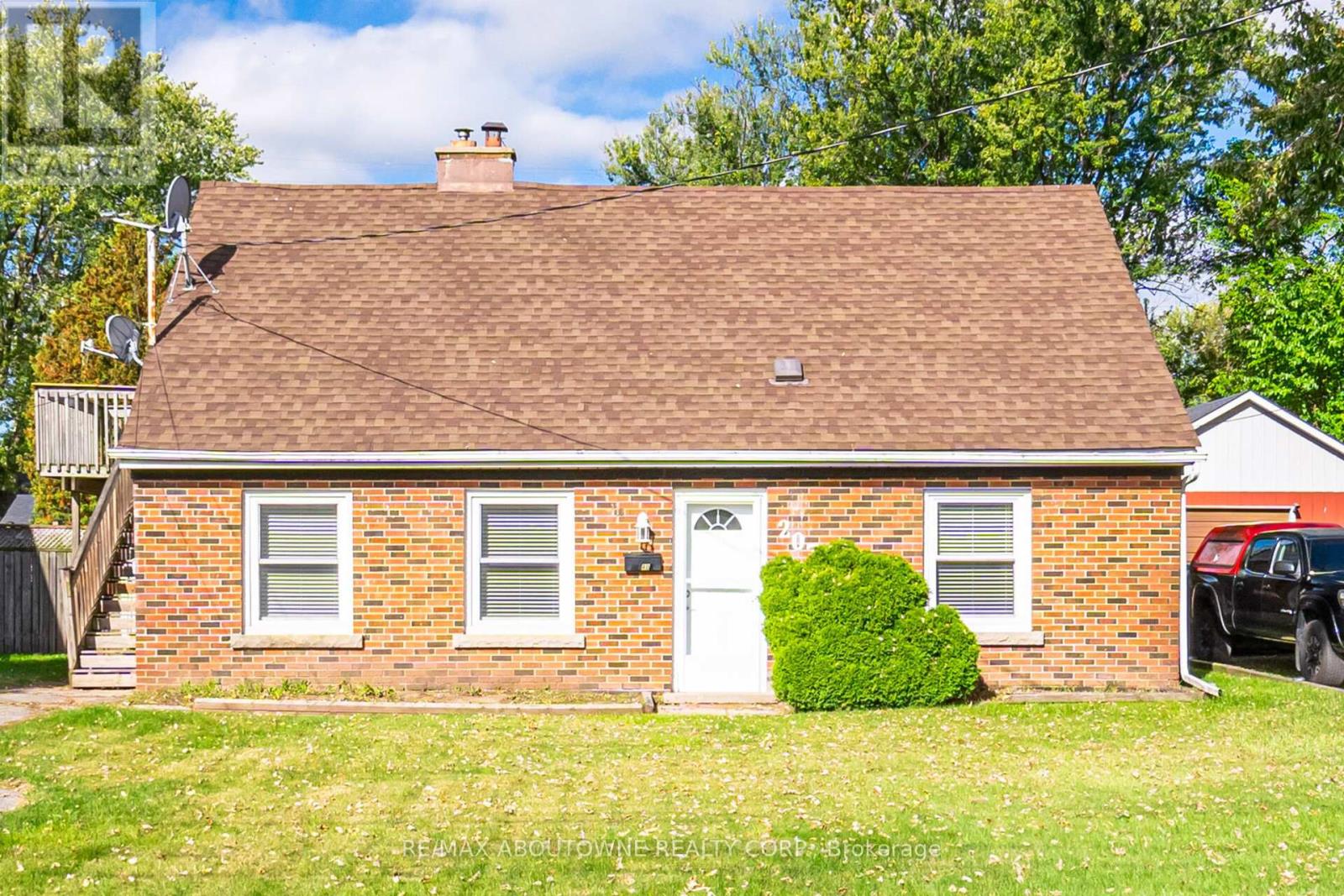 2077 LEIGHLAND ROAD, Burlington, Ontario