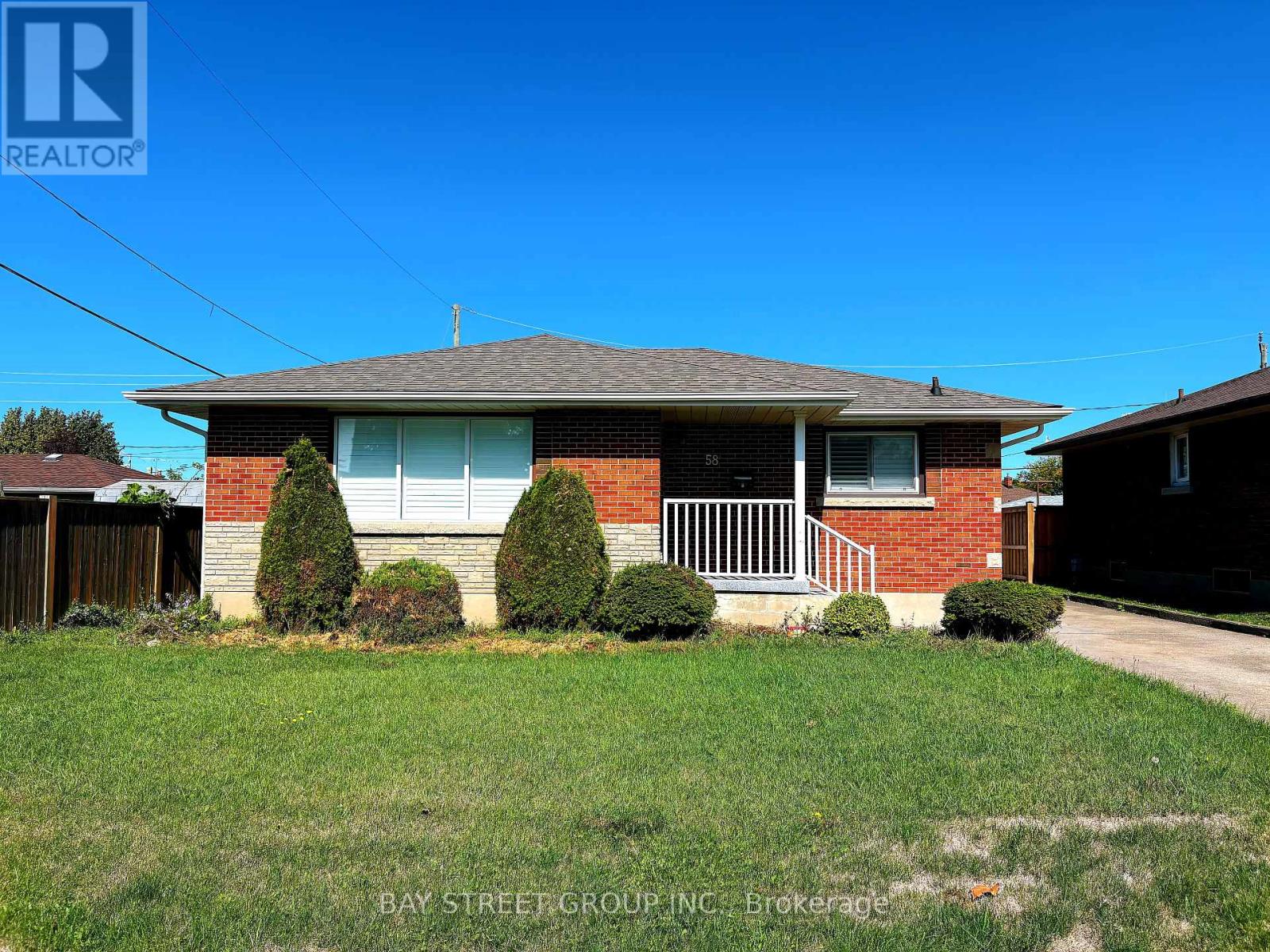 58 Broderick Avenue, Thorold (Thorold Downtown), Ontario  L2V 2J1 - Photo 1 - X12445283