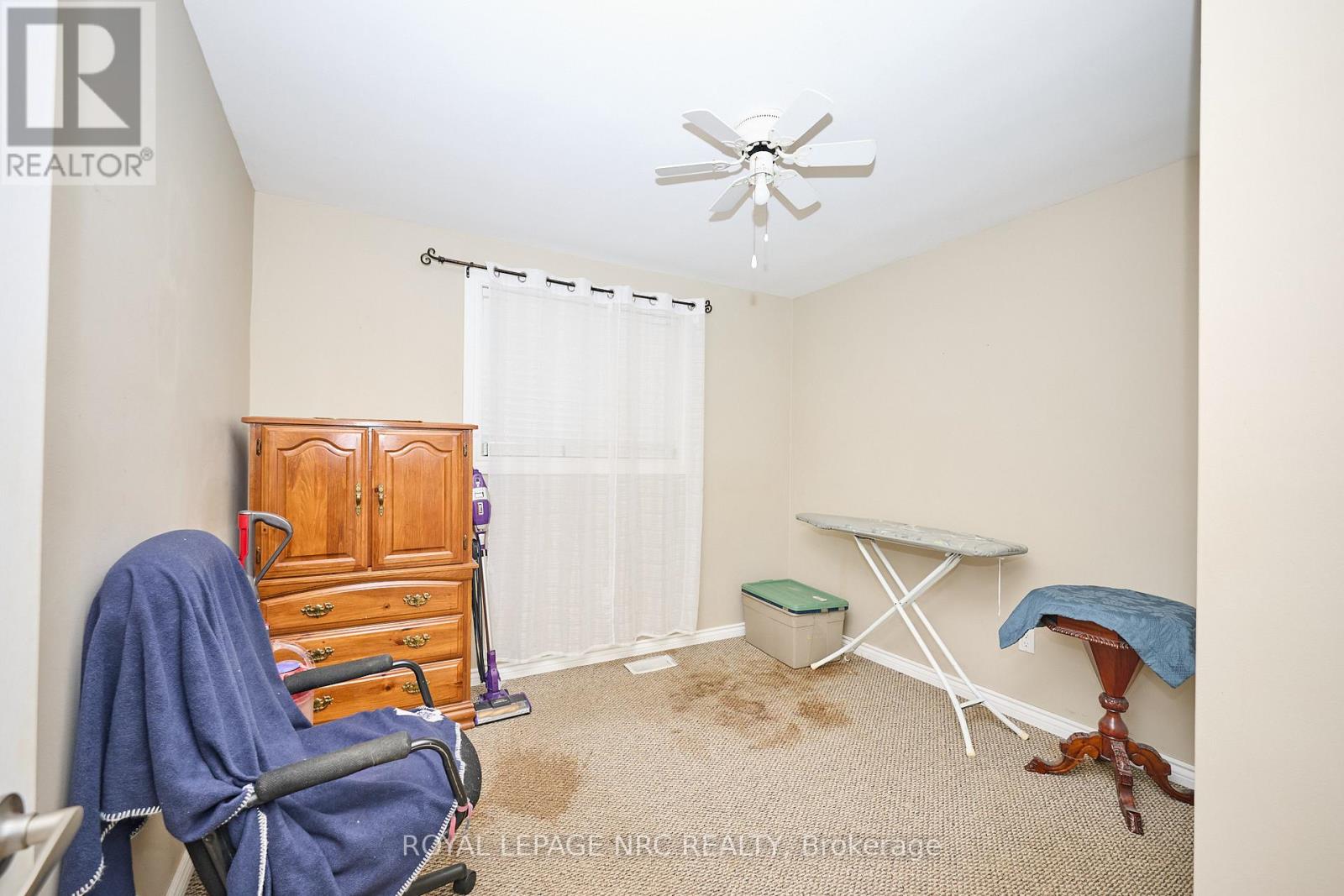 320 Morningstar Street, Welland, Ontario  L3B 5B3 - Photo 17 - X12445284