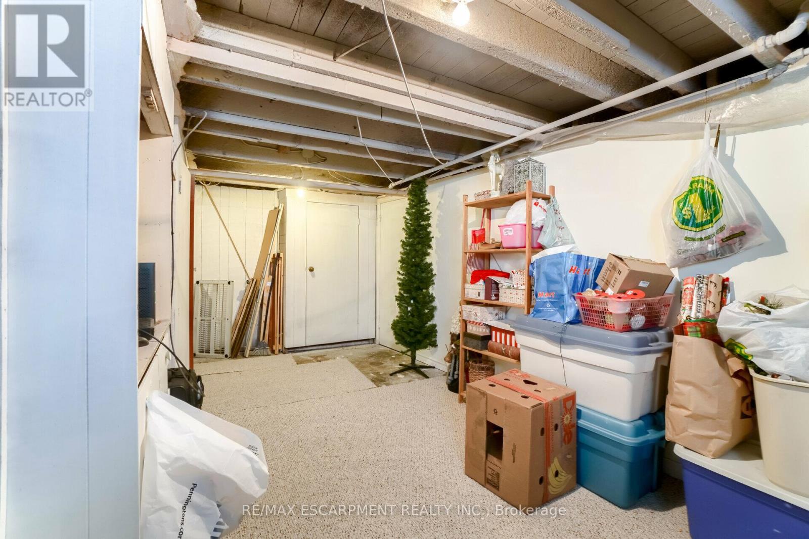 160 Welland Avenue, St. Catharines (Downtown), Ontario  L2R 2N6 - Photo 15 - X12445267