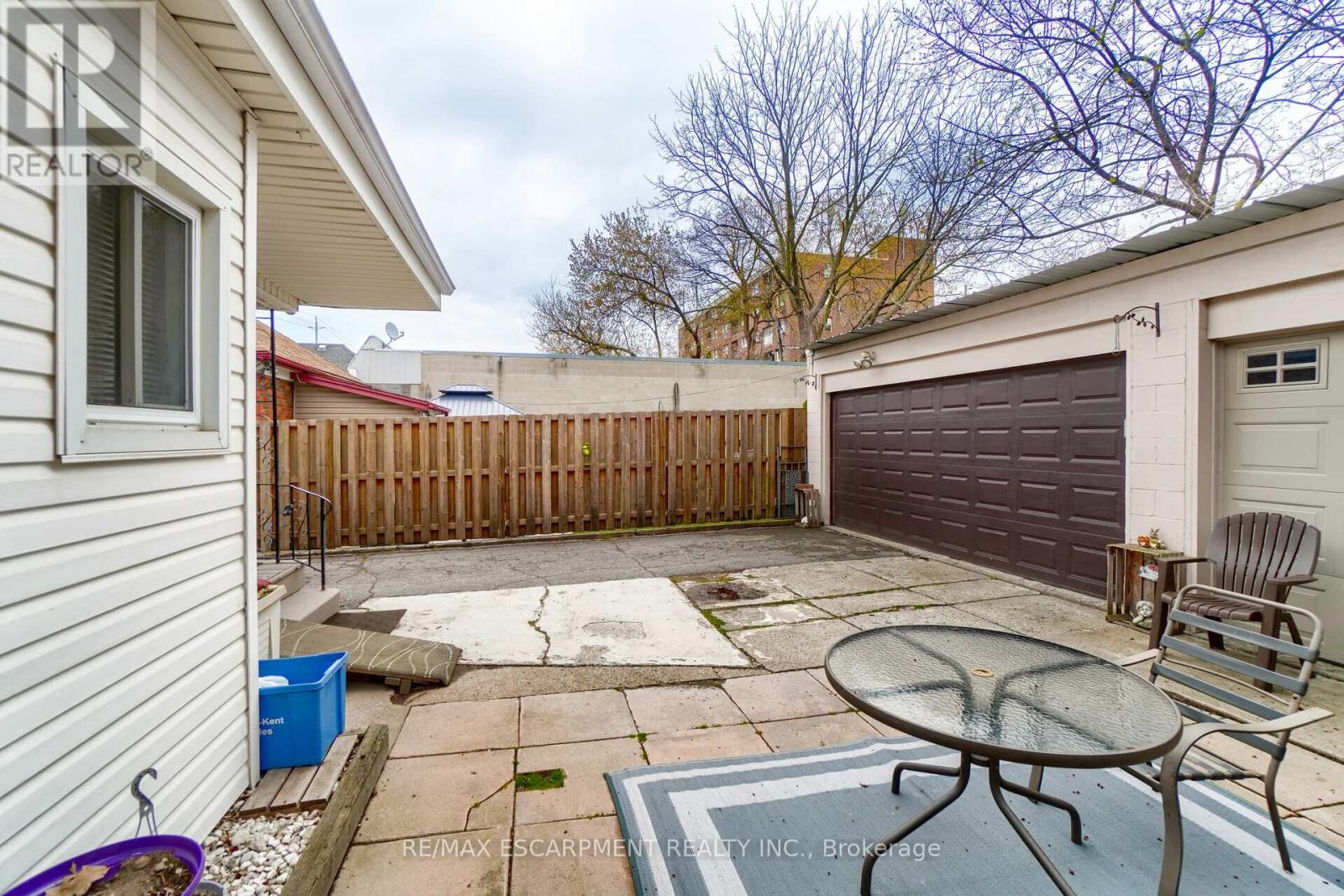 160 Welland Avenue, St. Catharines (Downtown), Ontario  L2R 2N6 - Photo 31 - X12445267