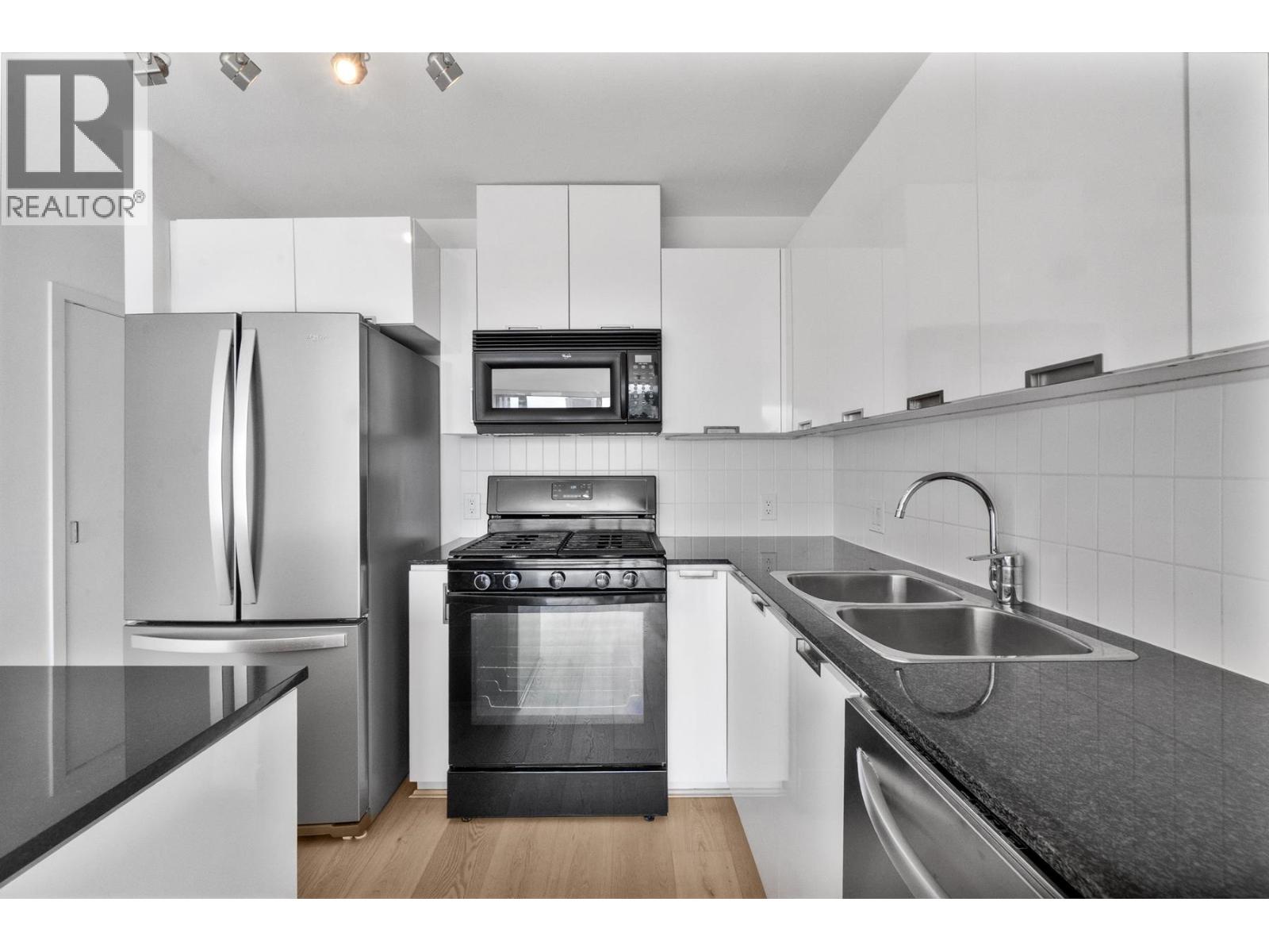 1301 151 W 2nd Street, North Vancouver, British Columbia  V7M 3P1 - Photo 31 - R3053759
