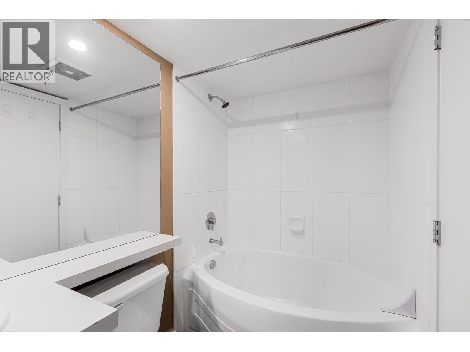 1301 151 W 2nd Street, North Vancouver, British Columbia  V7M 3P1 - Photo 25 - R3053759