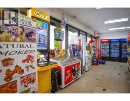 456 anystreet Avenue SE Dover