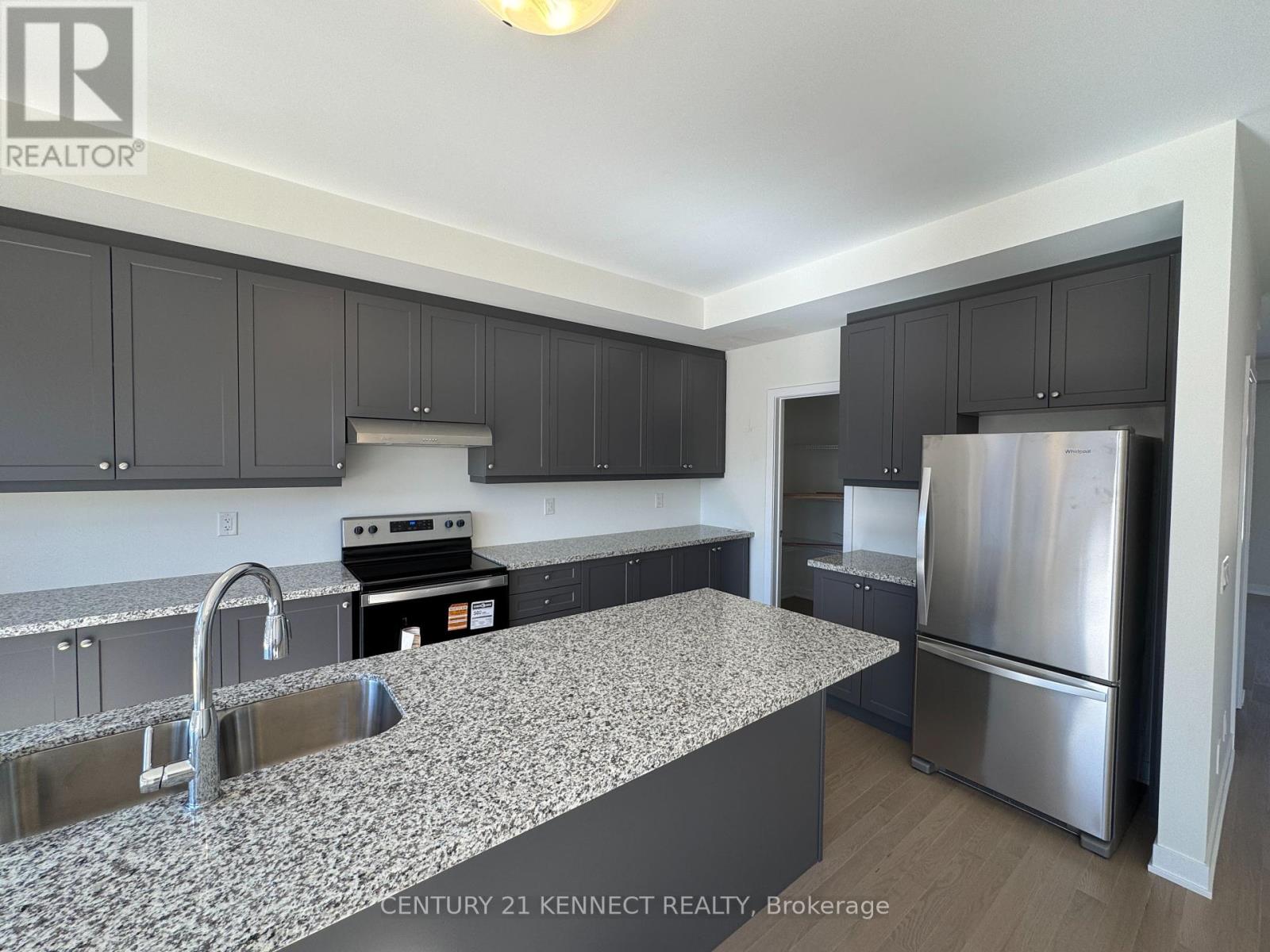 51 York Downs Boulevard, Markham, Ontario  L6V 3M6 - Photo 16 - N12442579