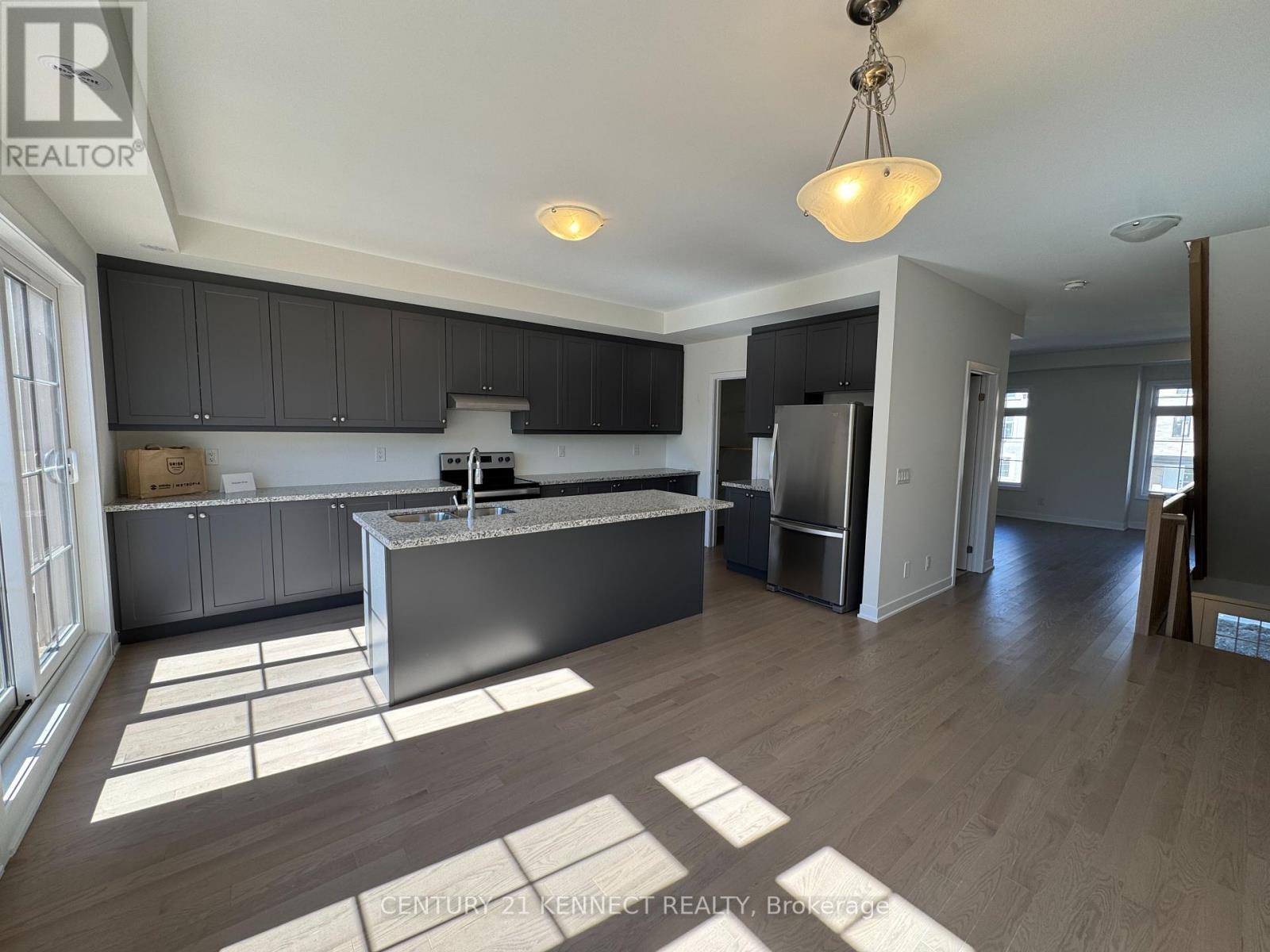 51 York Downs Boulevard, Markham, Ontario  L6V 3M6 - Photo 13 - N12442579