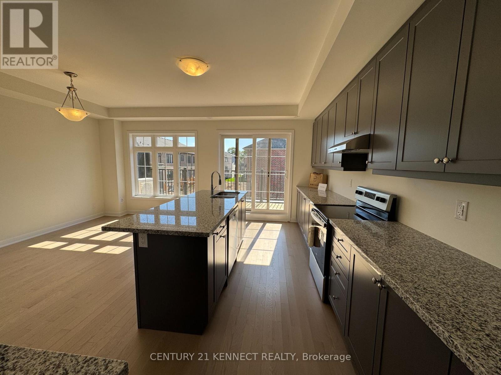 51 York Downs Boulevard, Markham, Ontario  L6V 3M6 - Photo 15 - N12442579
