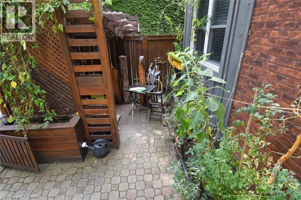 217 Caroline Street S Unit# 1, Hamilton, Ontario  L8P 3L5 - Photo 30 - 40776467
