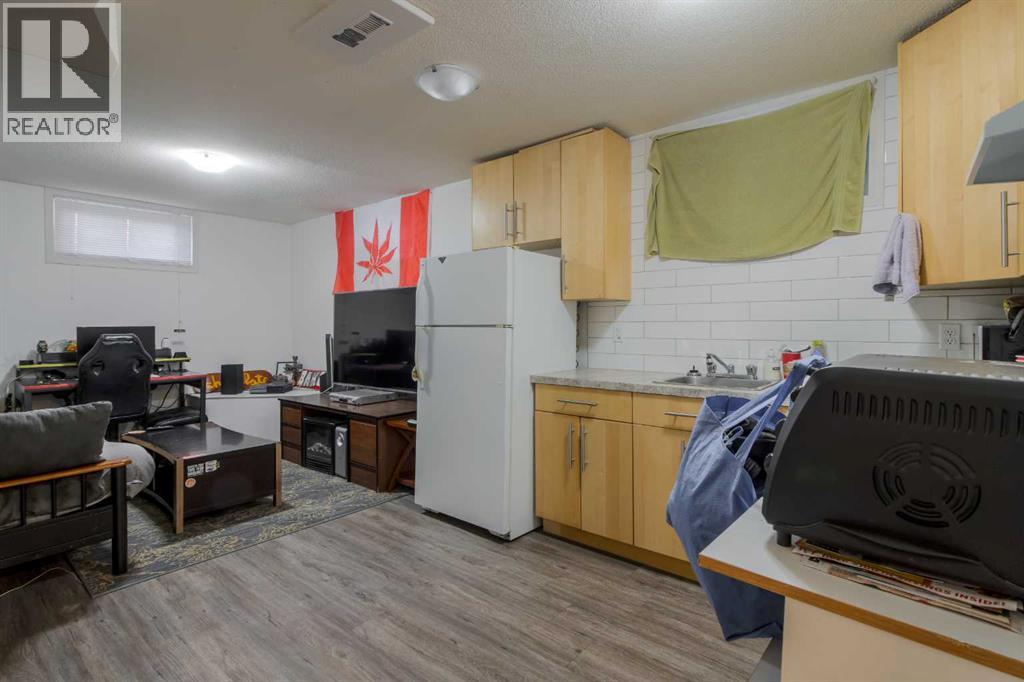 618 16 Street N, Lethbridge, Alberta  T1H 3A9 - Photo 15 - A2256832
