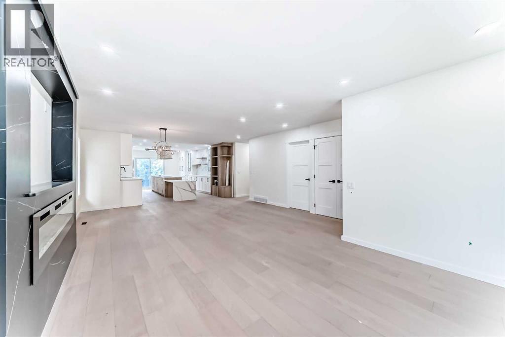 64 Woodstock Road Sw, Calgary, Alberta  T2W 5W2 - Photo 20 - A2243109