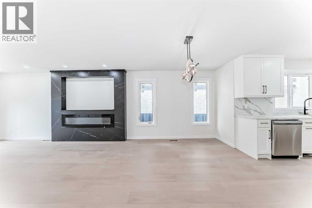 64 Woodstock Road Sw, Calgary, Alberta  T2W 5W2 - Photo 13 - A2243109