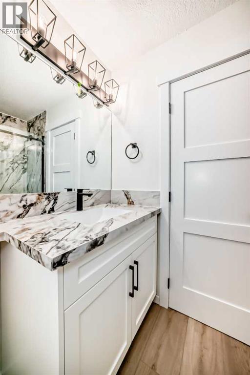 64 Woodstock Road Sw, Calgary, Alberta  T2W 5W2 - Photo 27 - A2243109