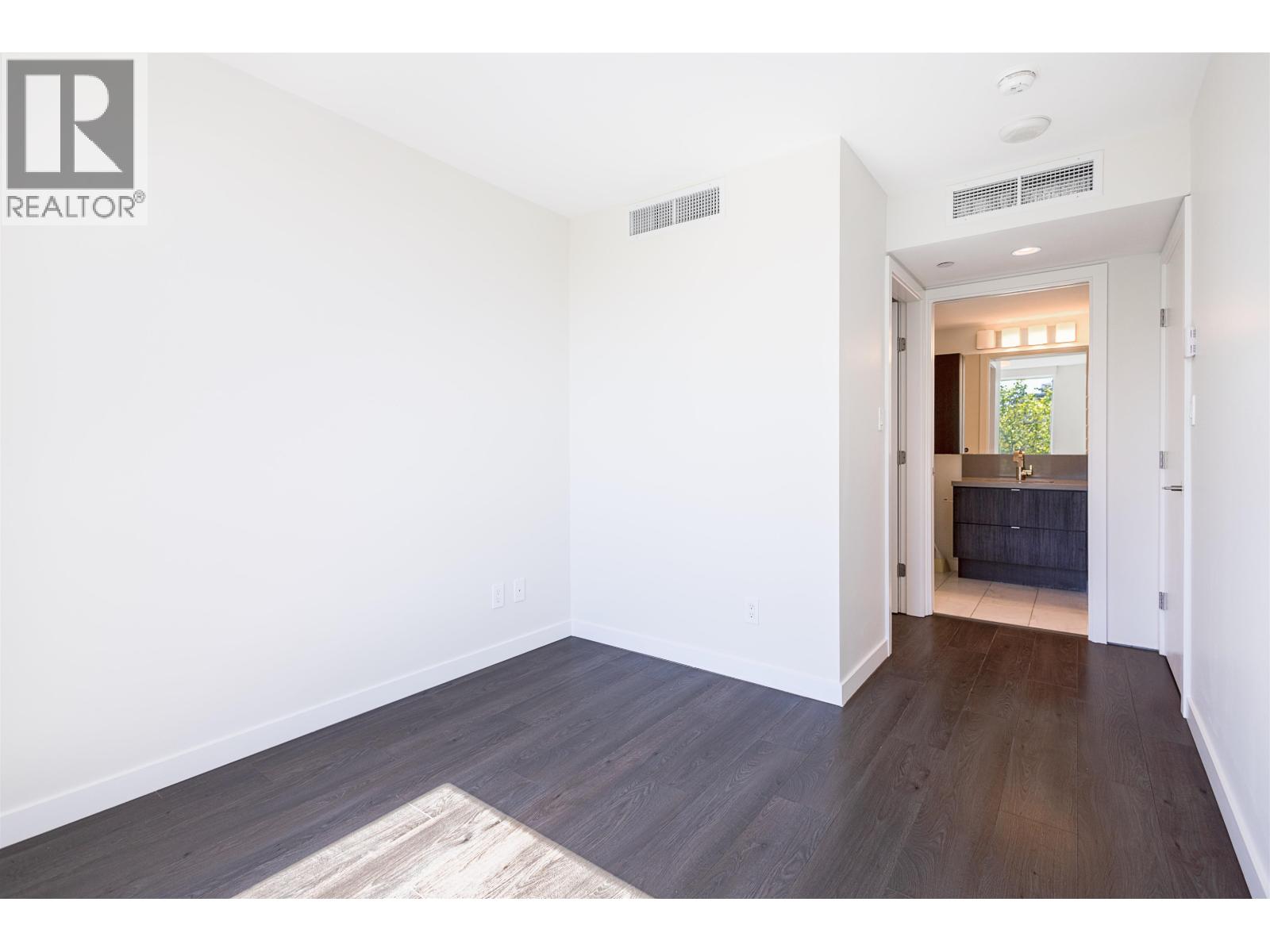603 8238 Lord Street, Vancouver, British Columbia  V6P 0G7 - Photo 9 - R3054083
