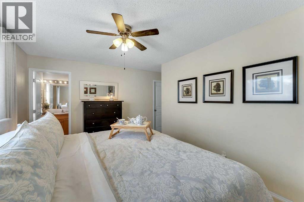 389 Sagewood Drive Sw, Airdrie, Alberta  T4B 3N2 - Photo 30 - A2260180