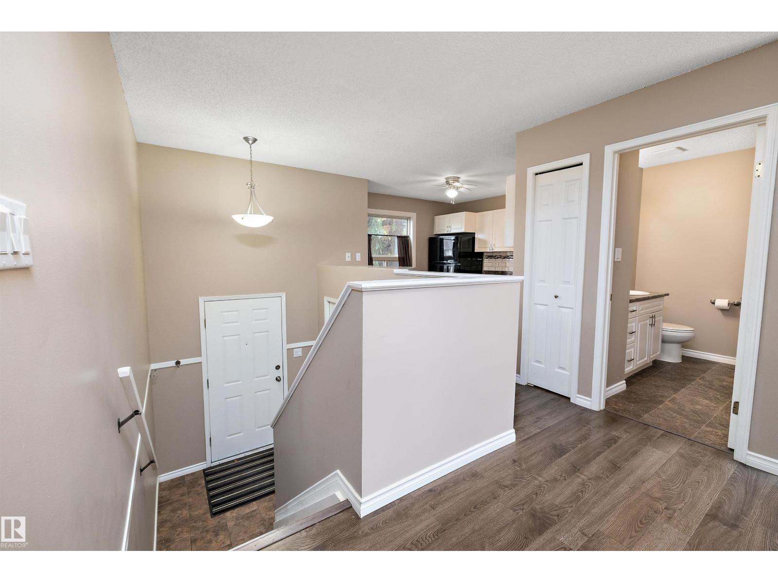 1821 Mill Woods Rd E Nw, Edmonton, Alberta  T6L 6K2 - Photo 4 - E4460892