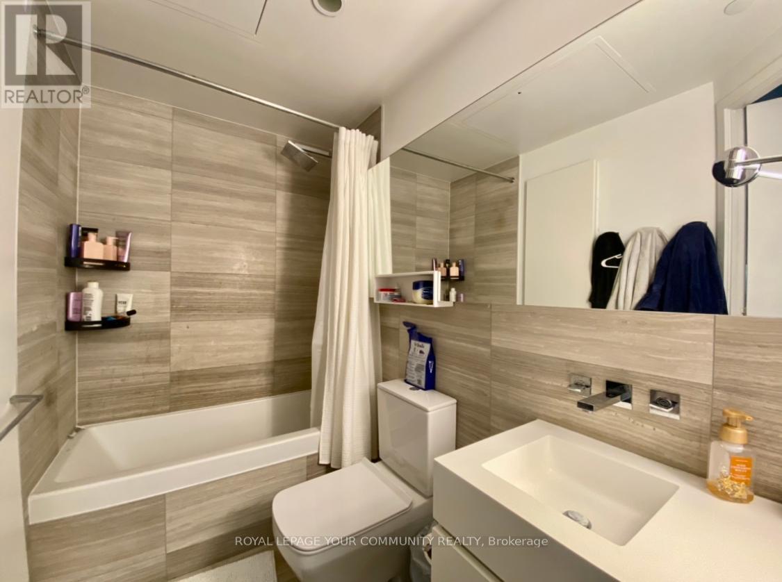 4009 - 45 Charles Street E, Toronto, Ontario  M4Y 0B8 - Photo 14 - C12445311