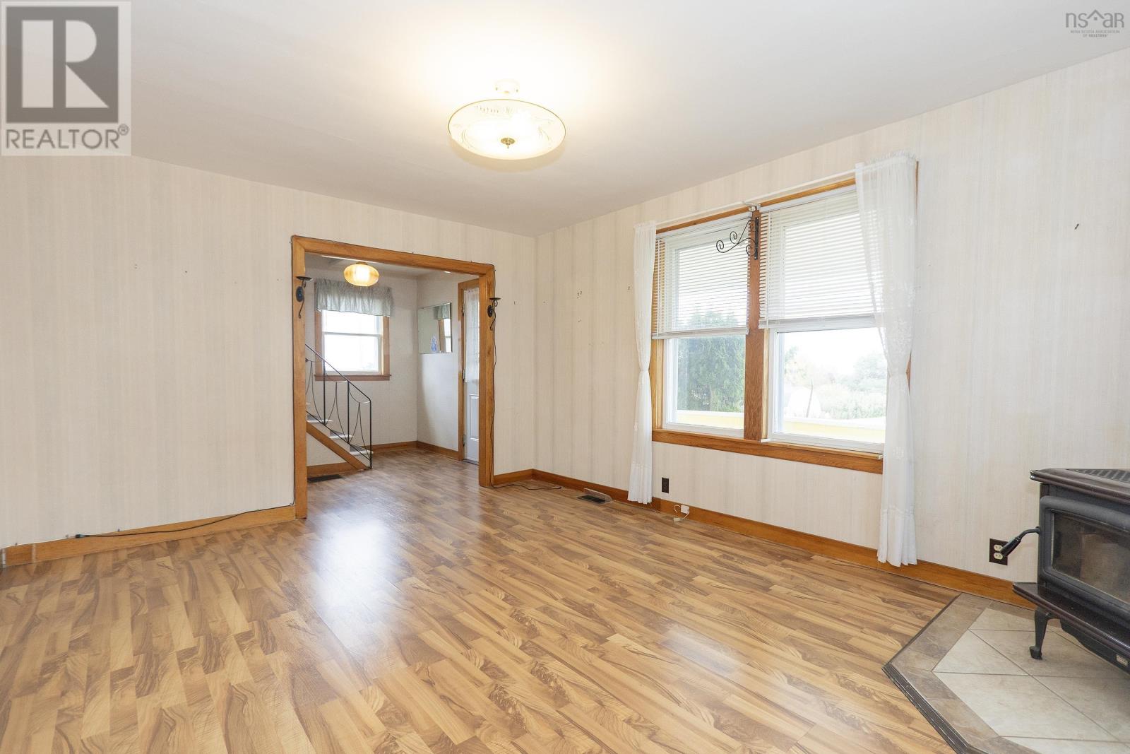 54 Wolsley Street, Springhill, Nova Scotia  B0M 1X0 - Photo 11 - 202525130