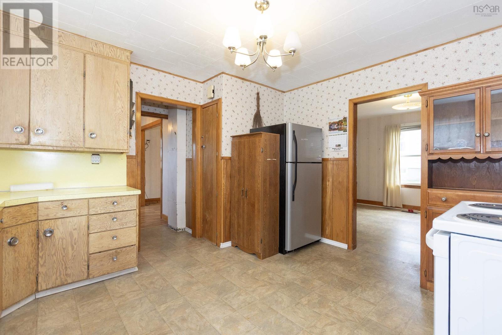 54 Wolsley Street, Springhill, Nova Scotia  B0M 1X0 - Photo 16 - 202525130