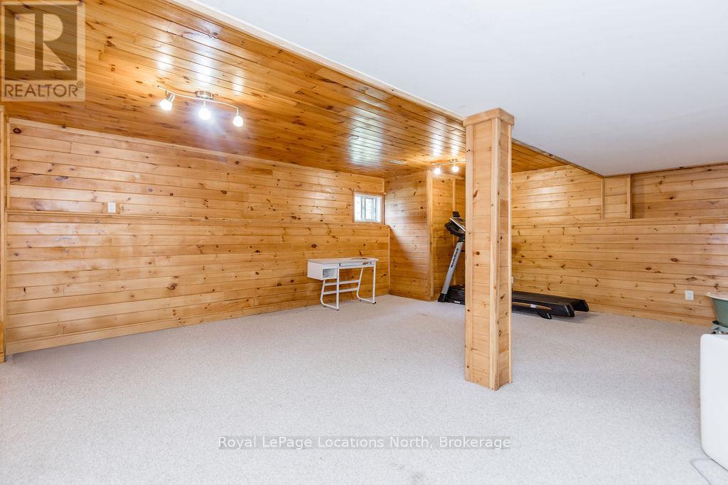 52 Royal Beech Drive, Wasaga Beach, Ontario  L0L 2P0 - Photo 34 - S12445329