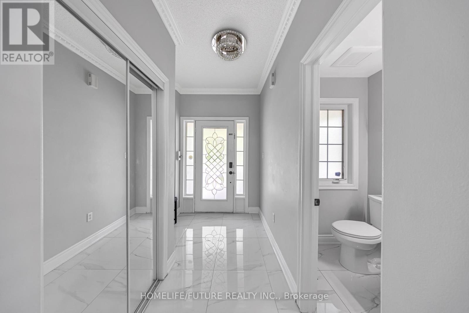 45 Harry Blaylock Drive, Markham (Greensborough), Ontario  L6E 2H1 - Photo 5 - N12445306