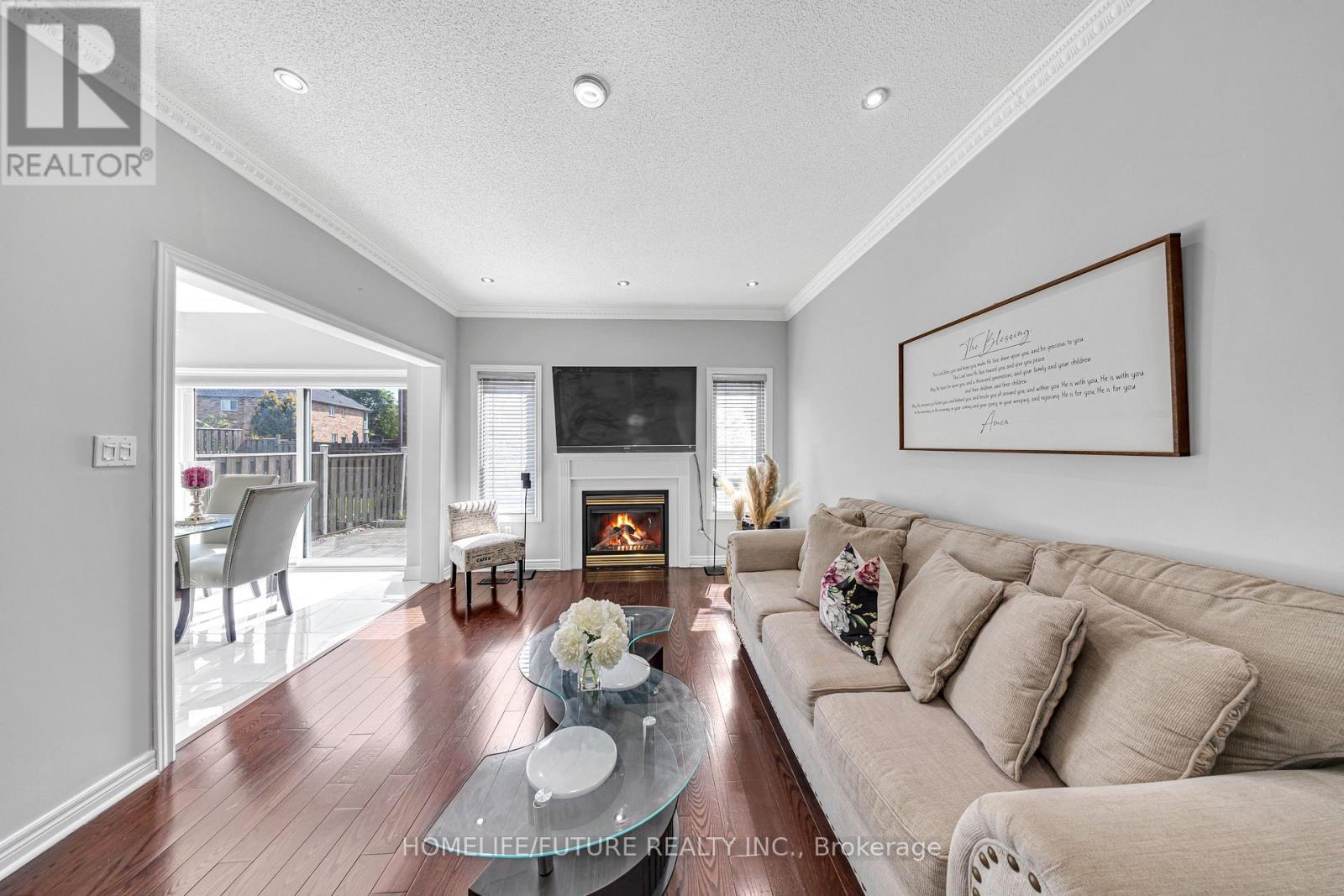 45 Harry Blaylock Drive, Markham (Greensborough), Ontario  L6E 2H1 - Photo 9 - N12445306