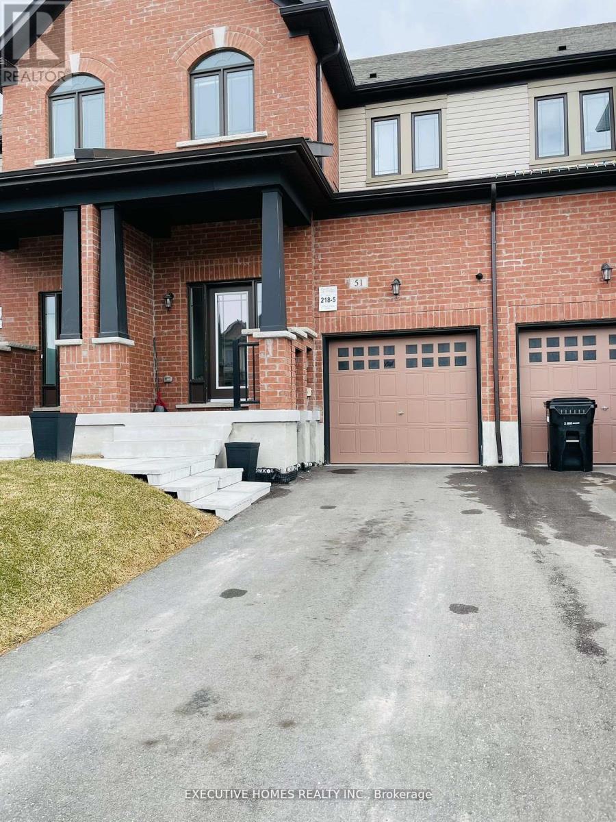 51 Lorne Thomas Place, New Tecumseth, Ontario  L9R 0T8 - Photo 3 - N12445314