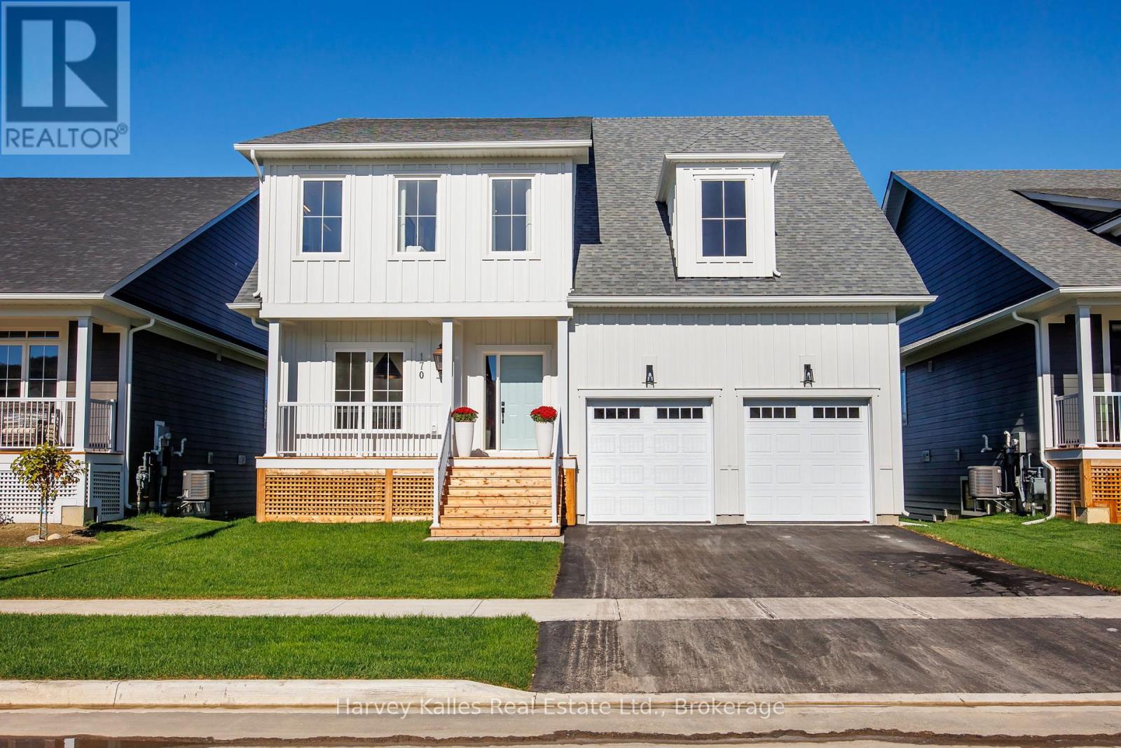 170 Chestnut Street, Blue Mountains, Ontario  L9Y 5T5 - Photo 3 - X12445330