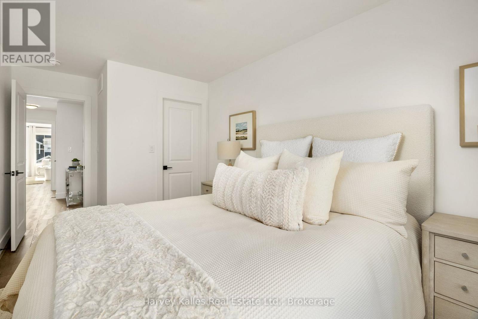 170 Chestnut Street, Blue Mountains, Ontario  L9Y 5T5 - Photo 32 - X12445330