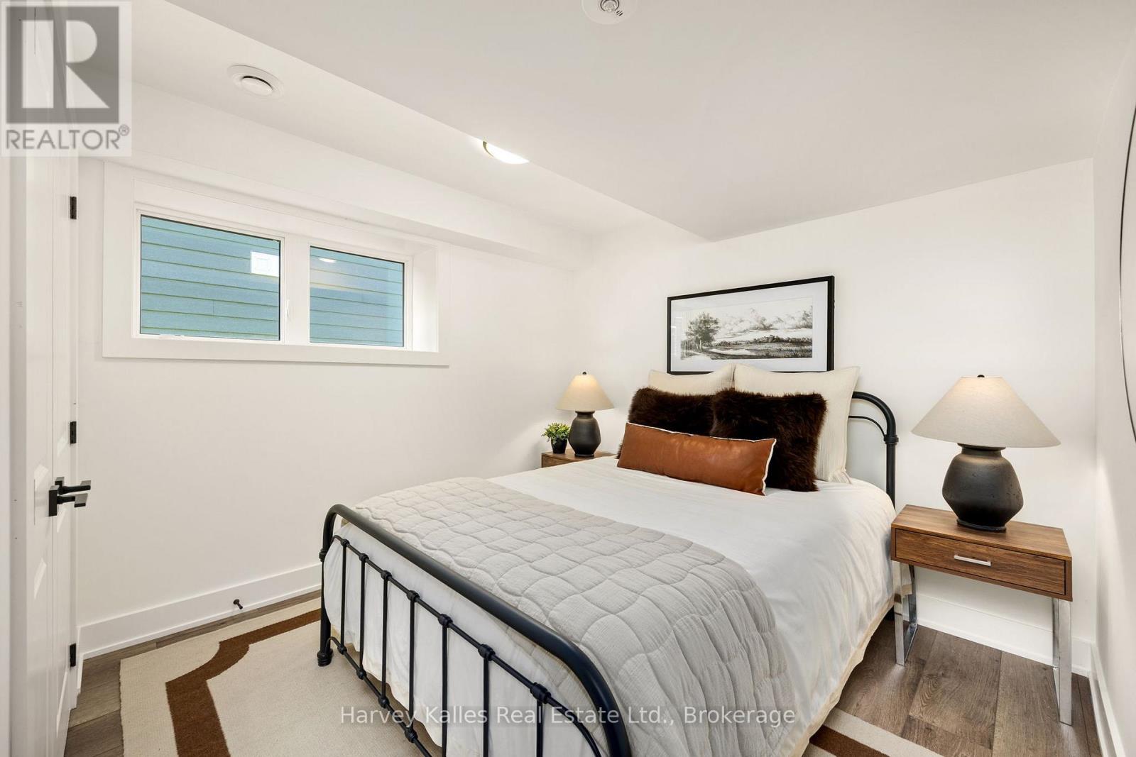 170 Chestnut Street, Blue Mountains, Ontario  L9Y 5T5 - Photo 41 - X12445330