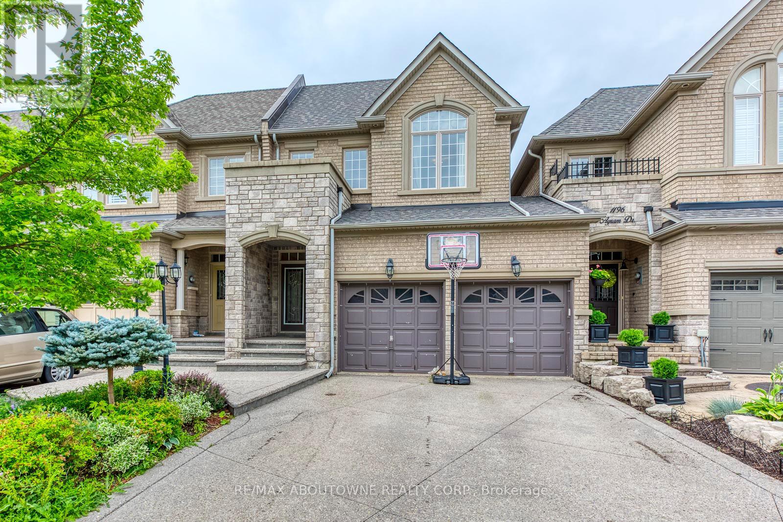 1198 Agram Drive, Oakville, Ontario  L6H 7R9 - Photo 2 - W12445279