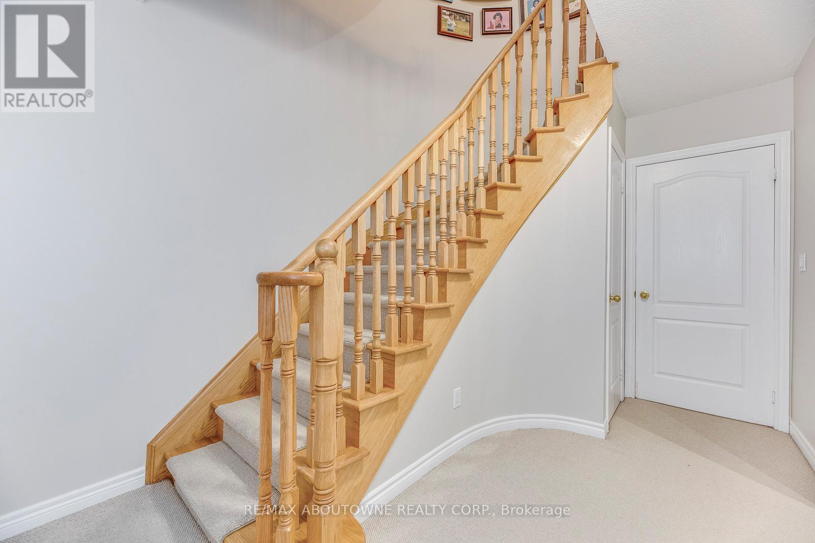 1198 Agram Drive, Oakville, Ontario  L6H 7R9 - Photo 33 - W12445279