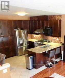 4700 Centretown Way, Mississauga, Ontario  L5R 0C9 - Photo 6 - W12445286