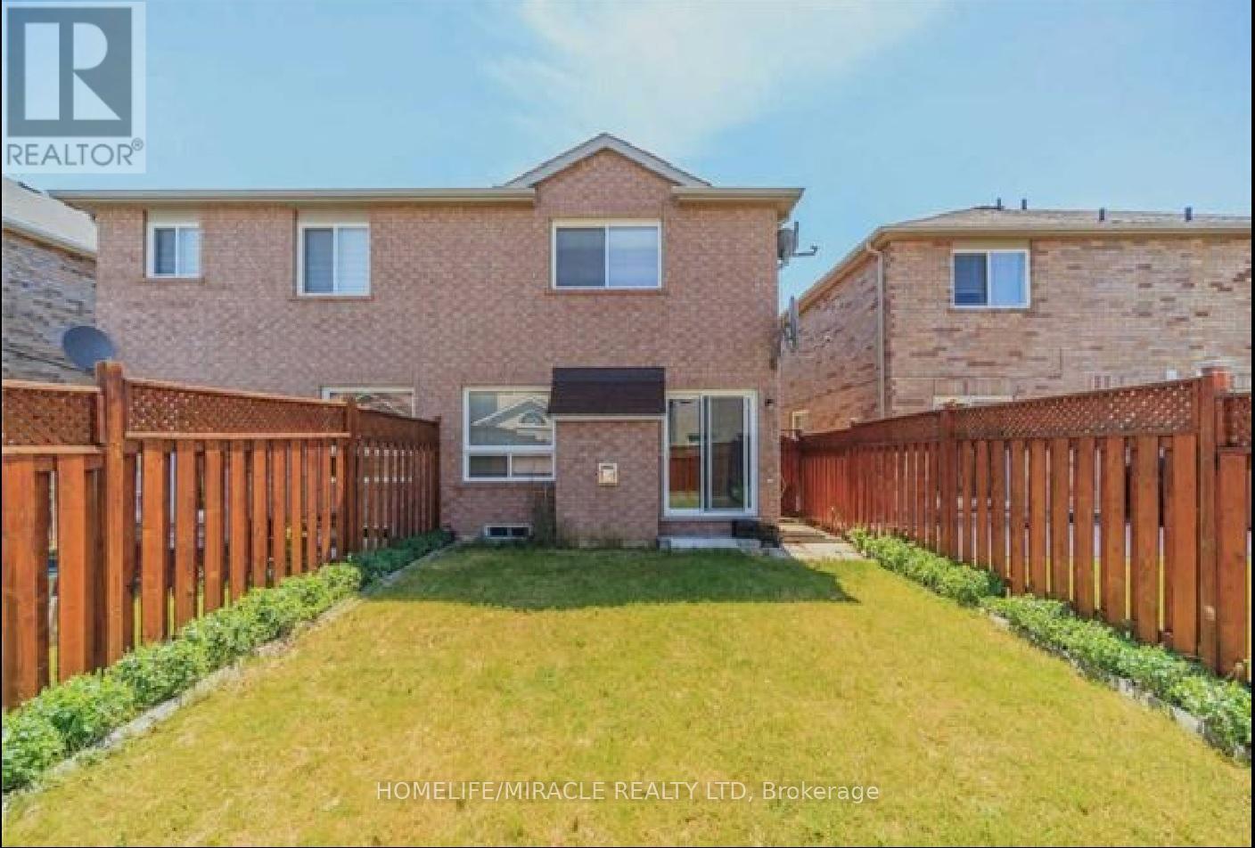 21 Sand Cherry Crescent, Brampton, Ontario  L6R 3A9 - Photo 17 - W12445290