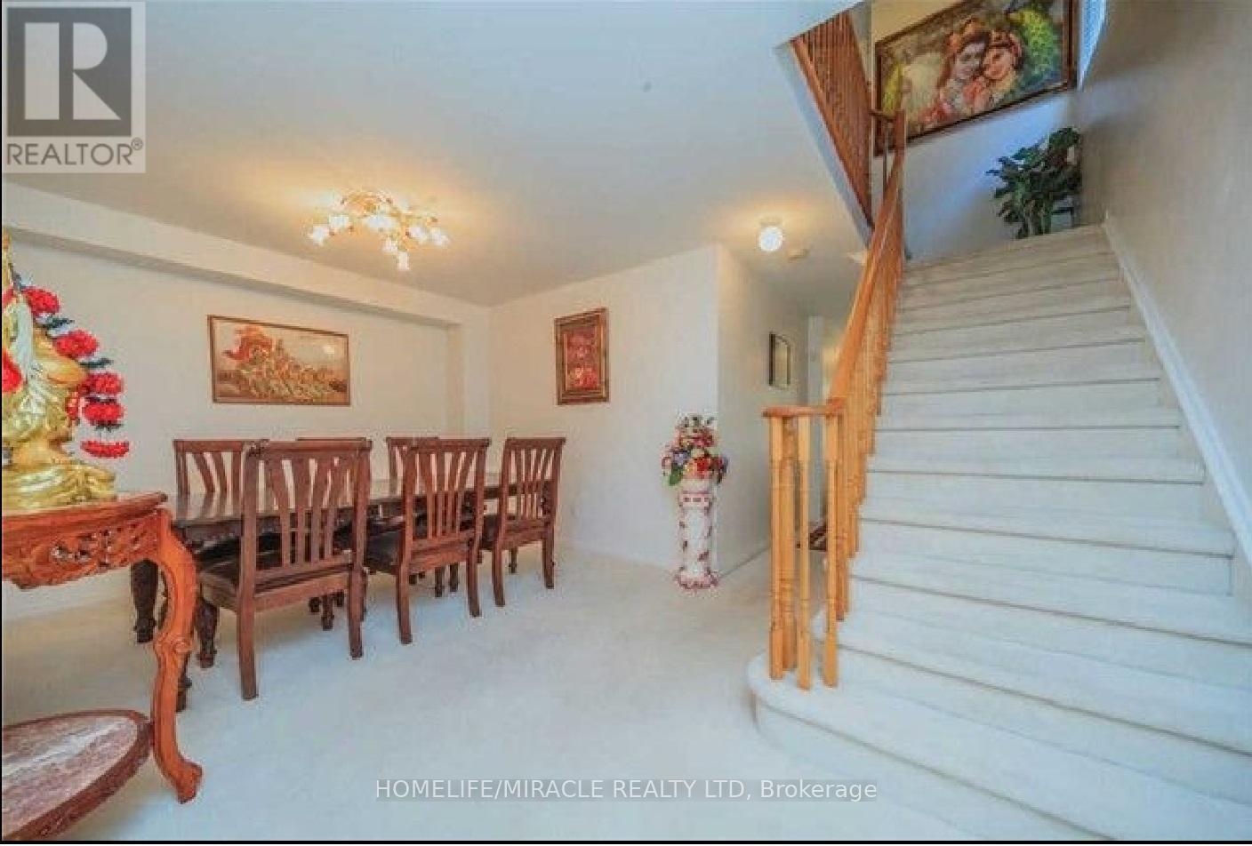 21 Sand Cherry Crescent, Brampton, Ontario  L6R 3A9 - Photo 3 - W12445290