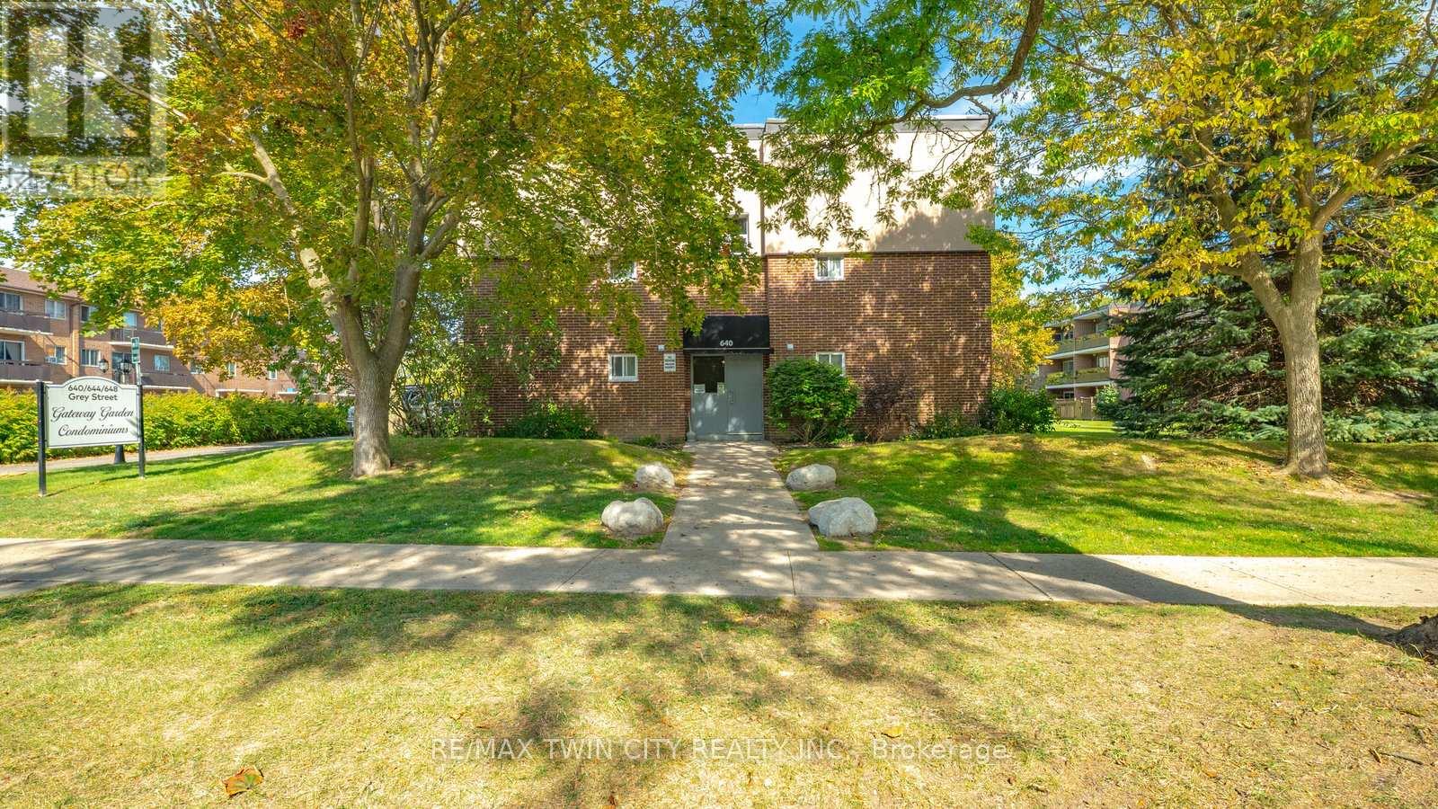 101 - 640 Grey Street, Brantford, Ontario  N3S 4Y3 - Photo 16 - X12445280
